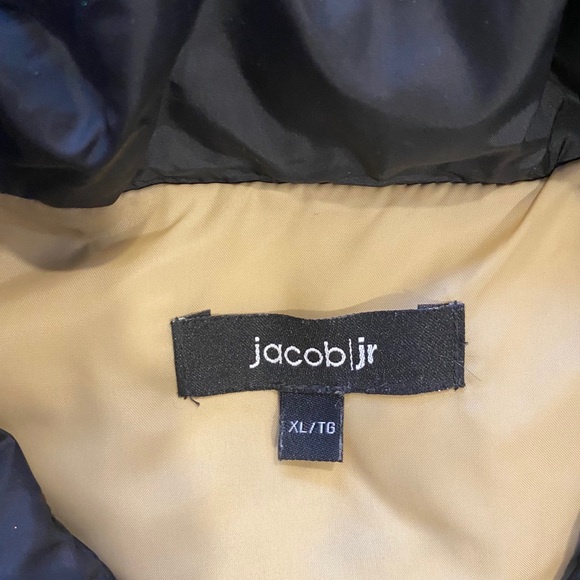 JACOB Jr vest - Picture 2 of 3